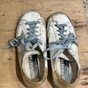 Women's Golden Goose Super Star Low Top Size 8.5